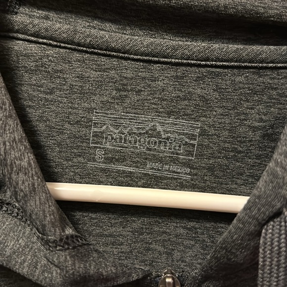 Patagonia Hooded Zip-Up - Picture 2 of 2